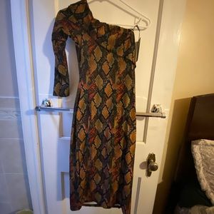 One Sleeve Snake Print Dress